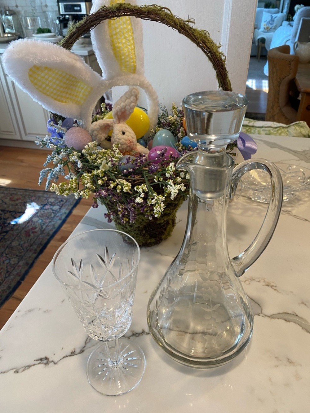 Clear Glass Wine Decanter with Stopper - Clear
